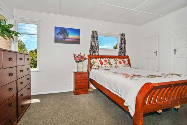 Photo of property in 161 Derby Street, Westport, 7825