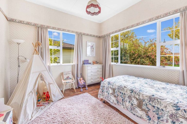 Photo of property in 21 Portia Street, Stratford, 4332