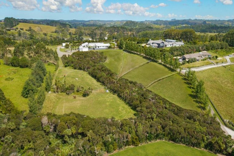 Photo of property in 153h Green Road, Dairy Flat, Albany, 0792