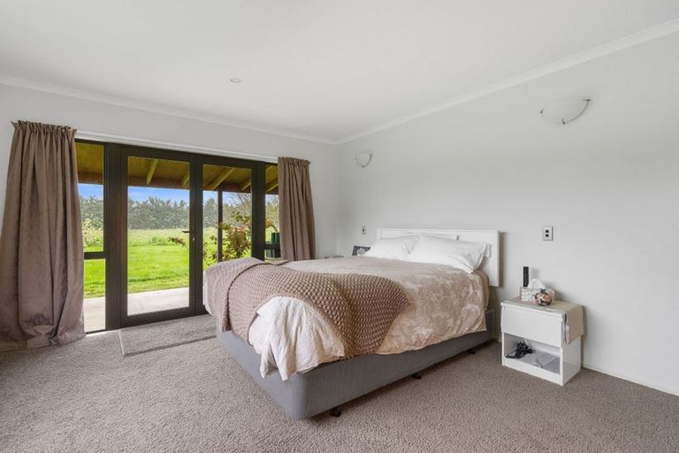 Photo of property in 62 Joblins Road, Levin, 5571