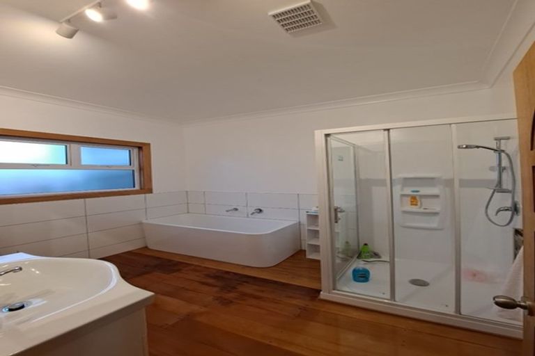 Photo of property in 13 Regent Street, Hawera, 4610