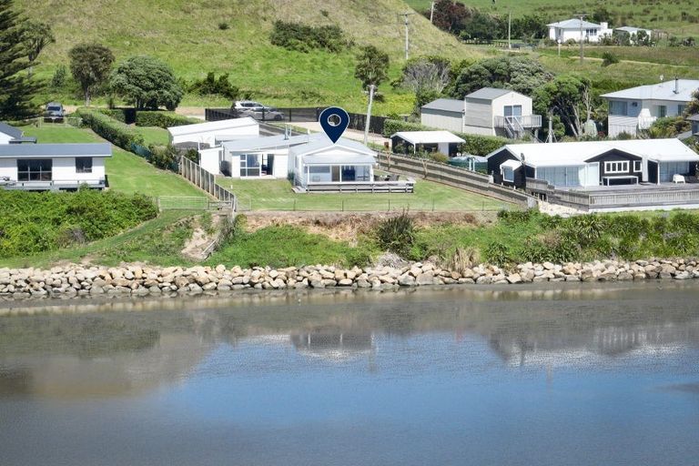 Photo of property in 177 Mahia East Coast Road, Mahia, 4198