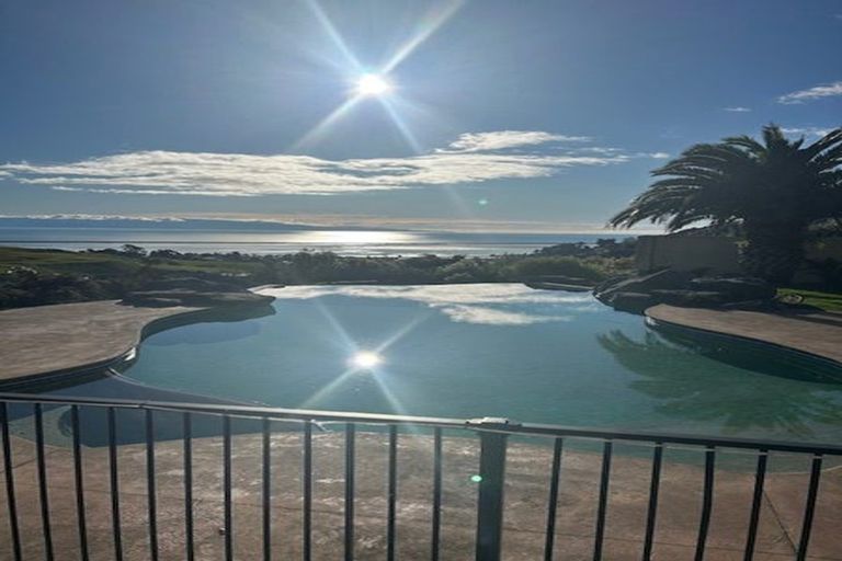 Photo of property in 22 Springlea Heights, Atawhai, Nelson, 7010