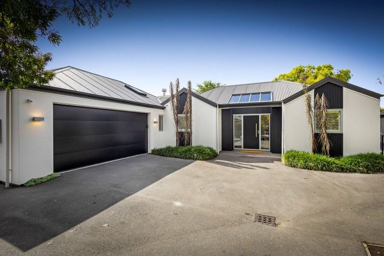 Photo of property in 4 Lewisham Park, St Albans, Christchurch, 8052