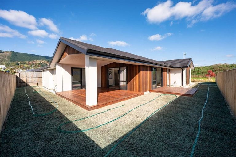 Photo of property in 32 Greenway Crescent, Hope, Richmond, 7020