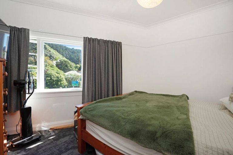 Photo of property in 2/121 Hill Street, Thorndon, Wellington, 6011