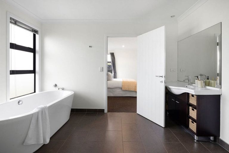 Photo of property in 3 Saffron Street, Cambridge, 3434