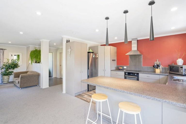 Photo of property in 9 Jacaranda Drive, Whitianga, 3510