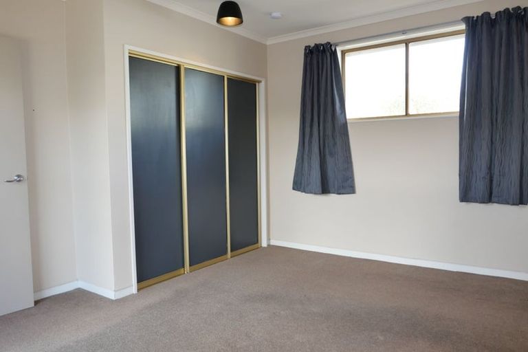 Photo of property in 2/10 Watson Drive, Paraparaumu Beach, Paraparaumu, 5032