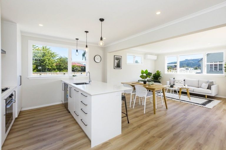 Photo of property in 5a Moonshine Road, Trentham, Upper Hutt, 5018