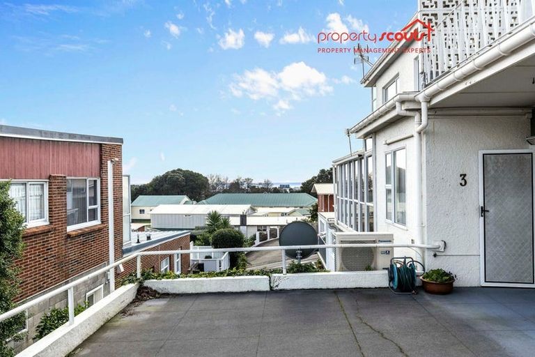 Photo of property in 3/422 Devon Street West, Lynmouth, New Plymouth, 4310