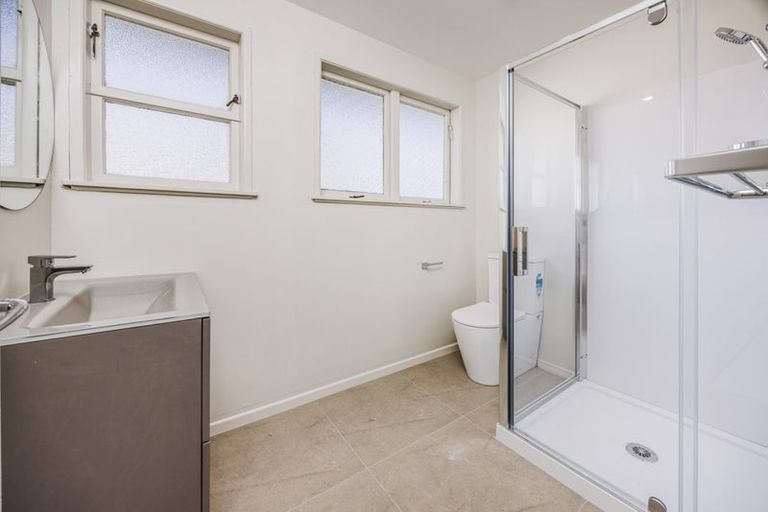 Photo of property in 53b Rollerson Street, Papakura, 2110