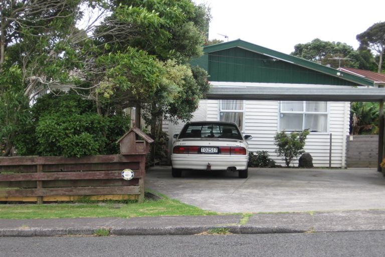 Photo of property in 1/55 Seaview Road, Glenfield, Auckland, 0629
