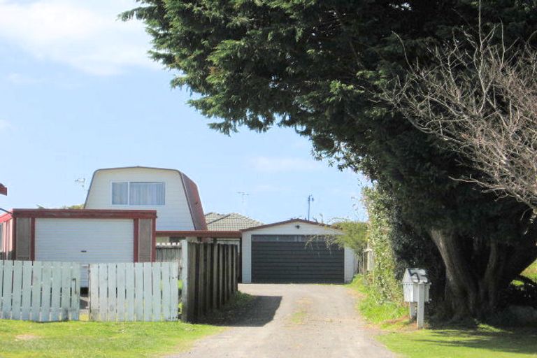 Photo of property in 53c Hartford Avenue, Papamoa Beach, Papamoa, 3118