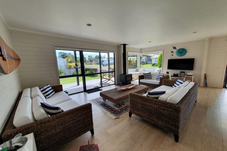 Photo of property in 16 The Dividend, Pauanui, Hikuai, 3579