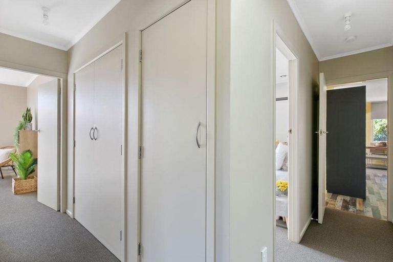 Photo of property in 99 Fraser Avenue, Johnsonville, Wellington, 6037