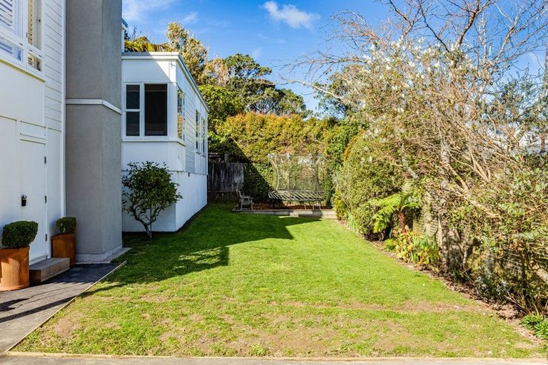 Photo of property in 35a Braithwaite Street, Karori, Wellington, 6012