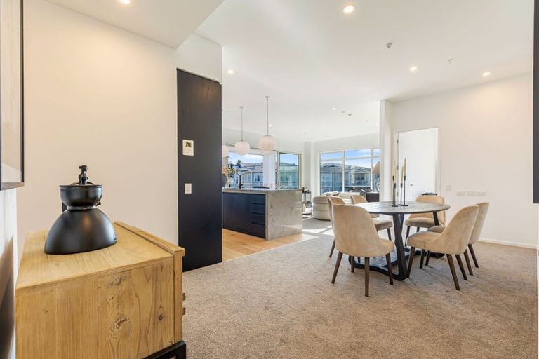 Photo of property in Eaves Bush Parade, Orewa, 0931