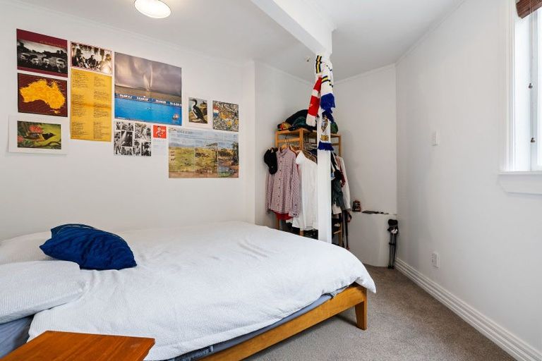 Photo of property in 210 Sydney Street West, Thorndon, Wellington, 6011