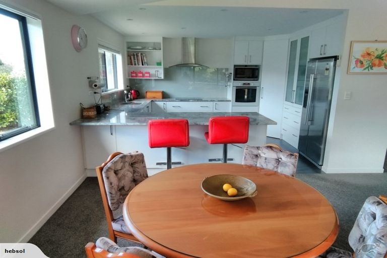 Photo of property in 10 Crabb Fields Lane, Riverhead, 0820