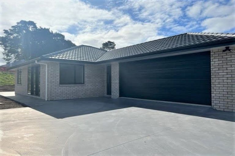 Photo of property in 5 Royal St Annes Drive, Te Kamo, Whangarei, 0112