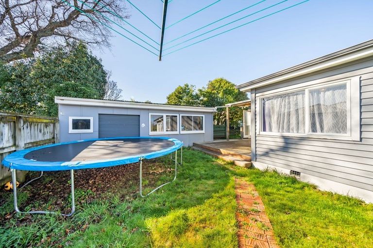 Photo of property in 22 Miro Street, Trentham, Upper Hutt, 5018