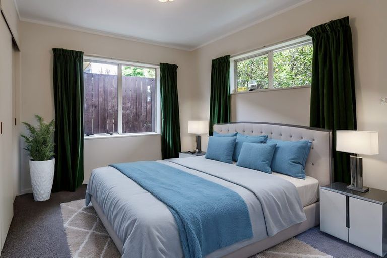 Photo of property in 25 Spinnaker Drive, Te Atatu Peninsula, Auckland, 0610