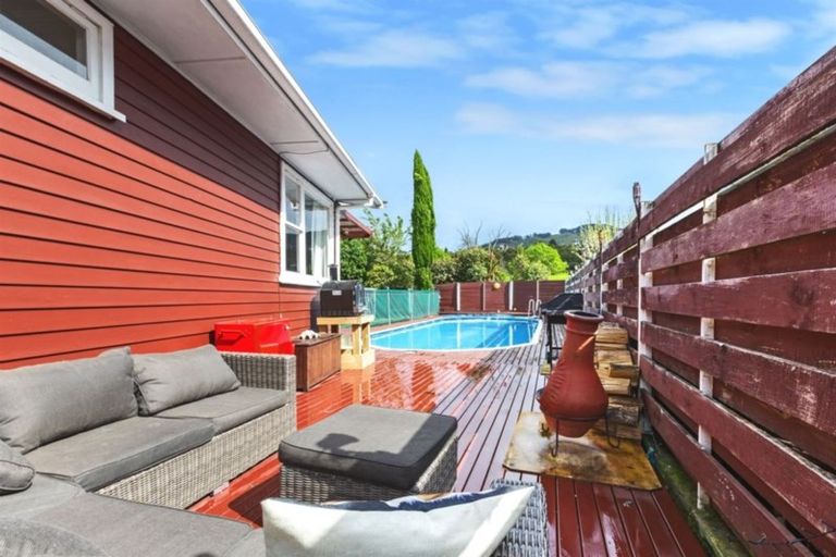 Photo of property in 54 Longfellow Street, Trentham, Upper Hutt, 5018