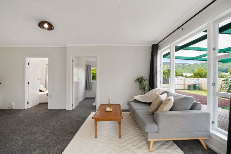 Photo of property in 13 Victory Road, Fairy Springs, Rotorua, 3015