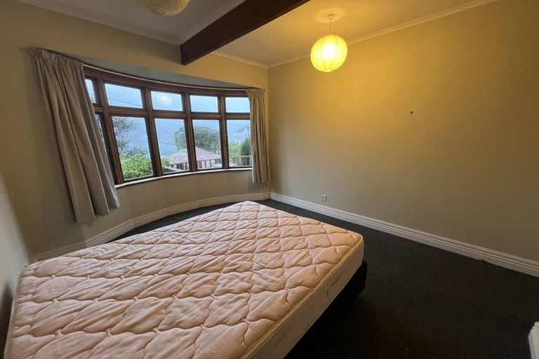 Photo of property in 27 Shannon Street, Mount Victoria, Wellington, 6011