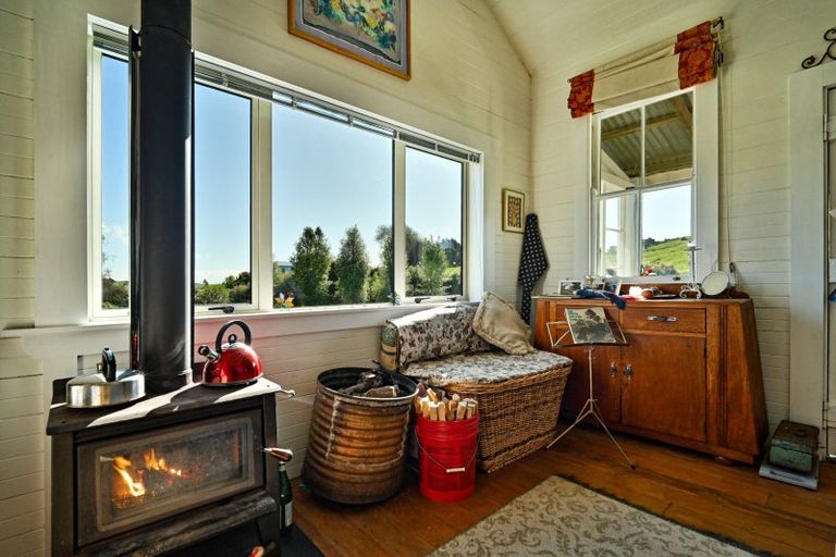 Photo of property in 922 Okaihau Road, Maraetotara, Havelock North, 4294