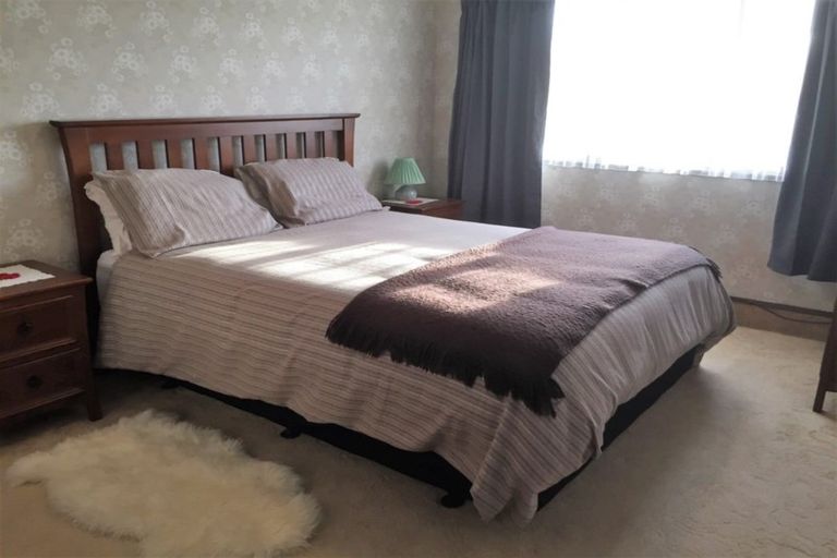 Photo of property in 5 Donegal Crescent, Tamatea, Napier, 4112