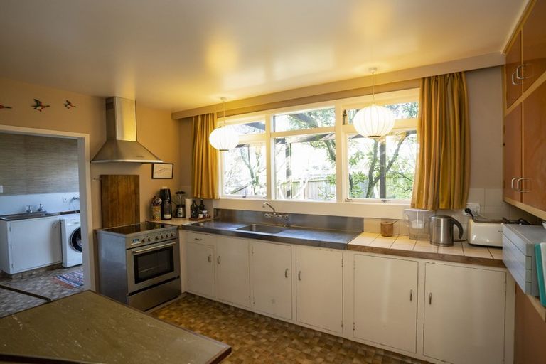 Photo of property in 123 Saint Martins Road, Saint Martins, Christchurch, 8022