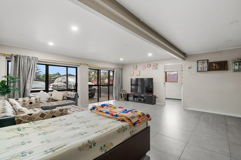 Photo of property in 7 Tatariki Street, Rosehill, Papakura, 2113