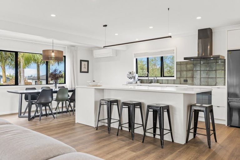 Photo of property in 74 Harbour View Road, Point Wells, Warkworth, 0986