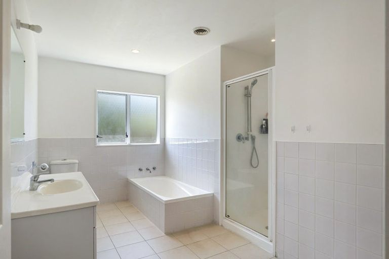 Photo of property in 3 Ipswich Grove, Wainuiomata, Lower Hutt, 5014