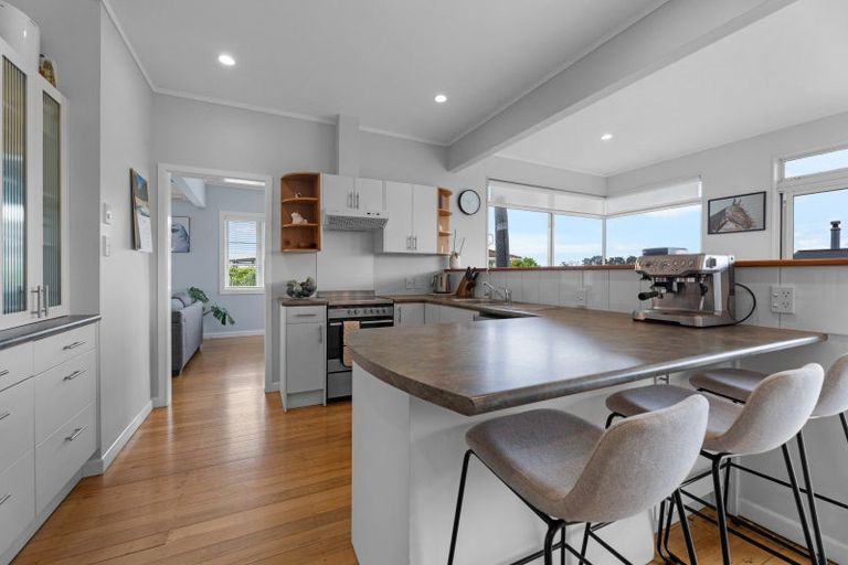 Photo of property in 46 Wharf Road, Clarks Beach, Pukekohe, 2679