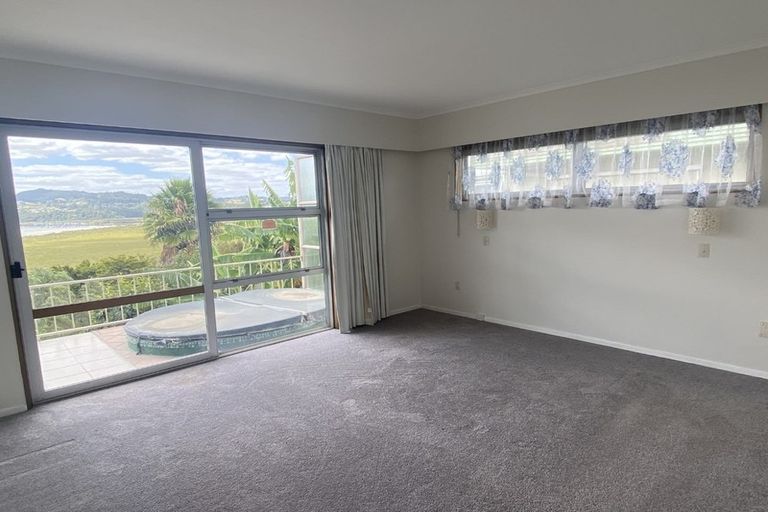 Photo of property in 54 George Point Road, Onerahi, Whangarei, 0110