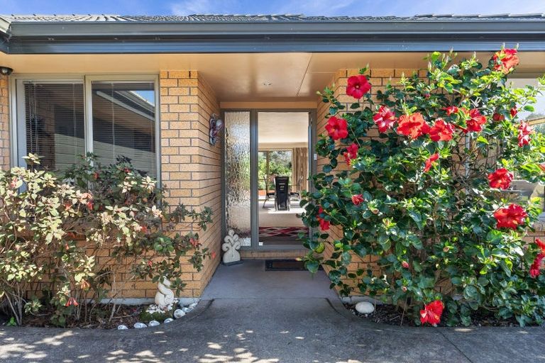 Photo of property in 10 Urutawa Drive, Kerikeri, 0230