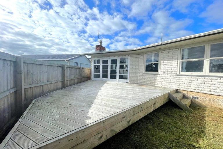 Photo of property in 12 Jenkins Place, Manurewa East, Auckland, 2102