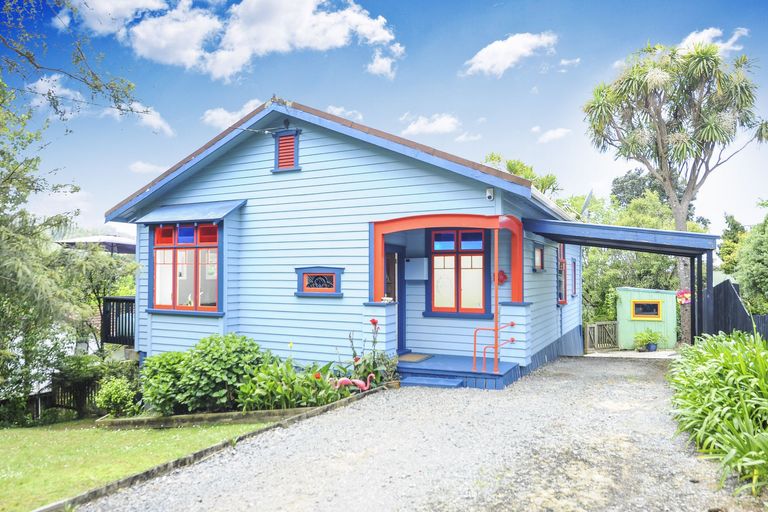 Photo of property in 378 Huia Road, Titirangi, Auckland, 0604