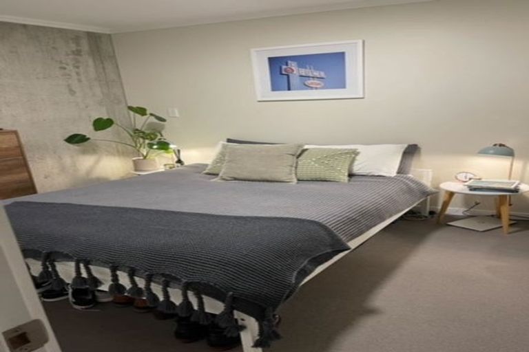 Photo of property in Frame Apartments, 1601/111 Molesworth Street, Thorndon, Wellington, 6011
