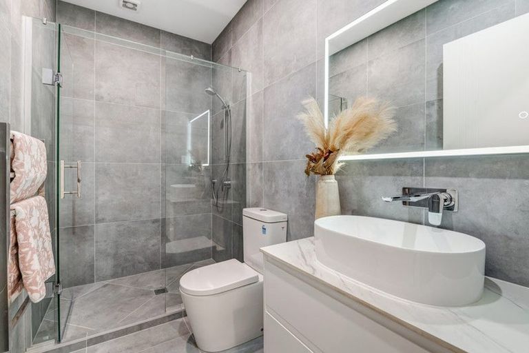 Photo of property in 361d Beach Road, Campbells Bay, Auckland, 0630