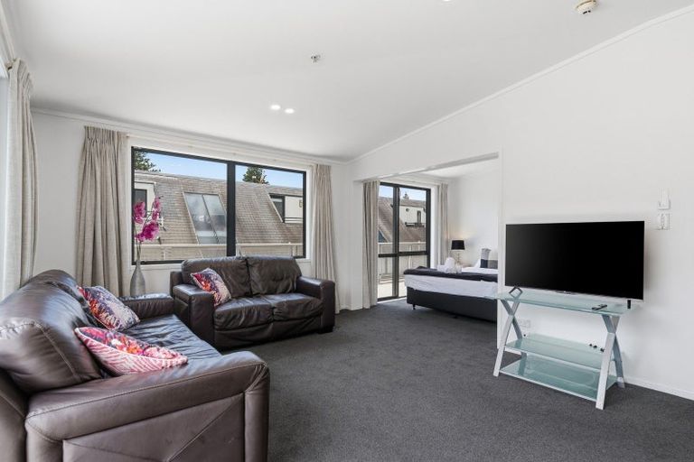 Photo of property in Atlas Apartments, 28/49 Maunganui Road, Mount Maunganui, 3116
