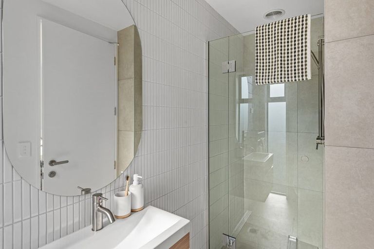 Photo of property in 5/13 Donald Place, St Albans, Christchurch, 8014