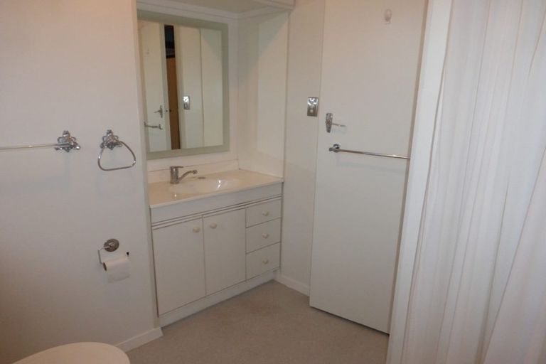 Photo of property in 2/18 King Street, Sydenham, Christchurch, 8023