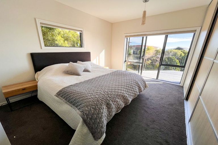 Photo of property in 5 Luxton Place, Mount Pleasant, Christchurch, 8081