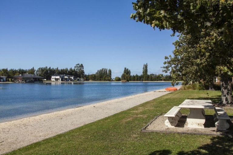 Photo of property in 54 Oakgrove Drive, Rangiora, 7400