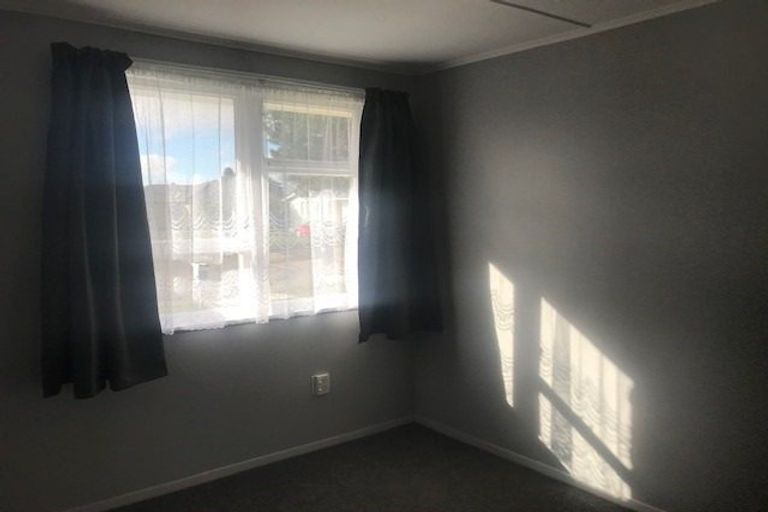 Photo of property in 8 Montrose Place, Flaxmere, Hastings, 4120