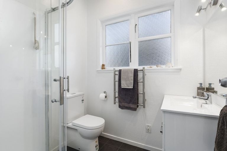 Photo of property in 78 Naenae Road, Naenae, Lower Hutt, 5011